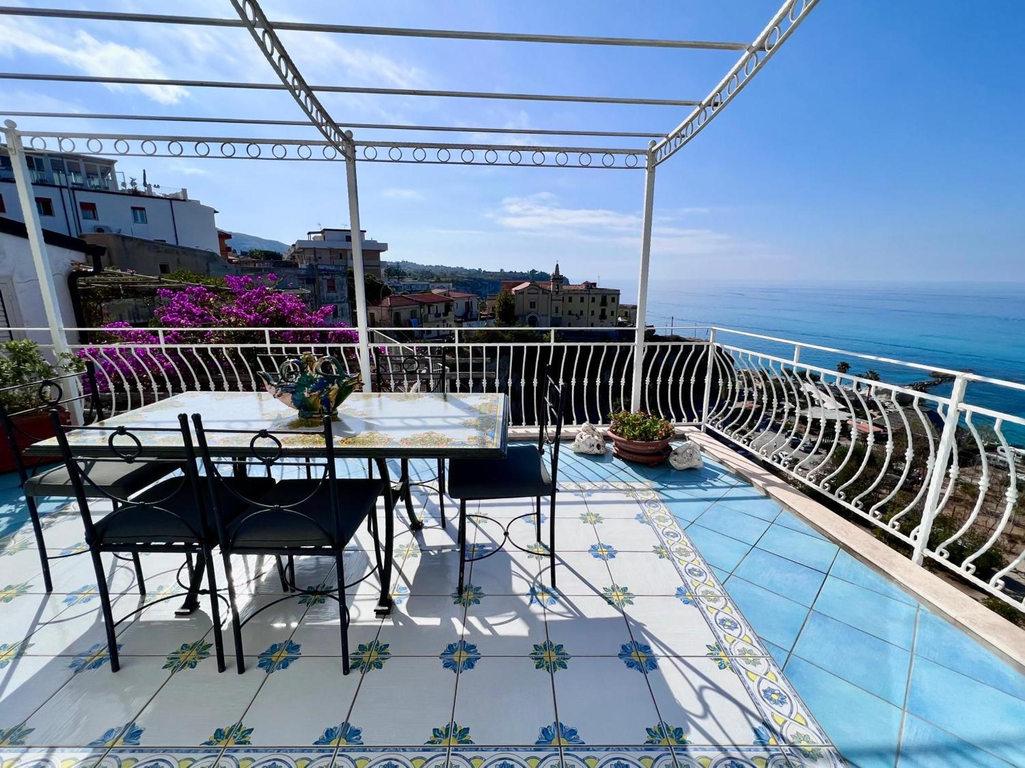 Bella Tropea Suite Exterior foto